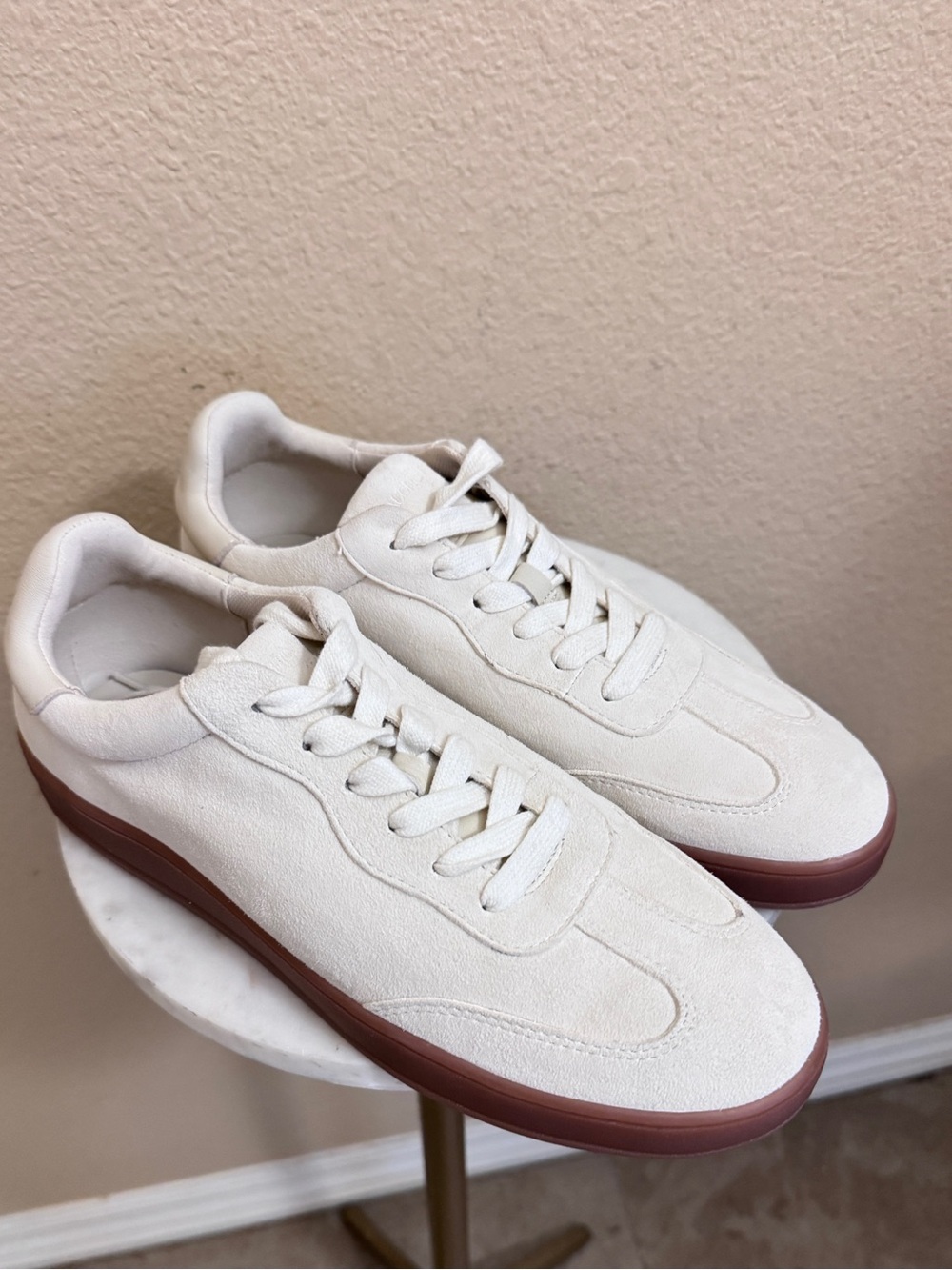 Women J.McLaughlin Sneakers Retro Classic Suede Ivory Zibby Casual Low Top 8.5